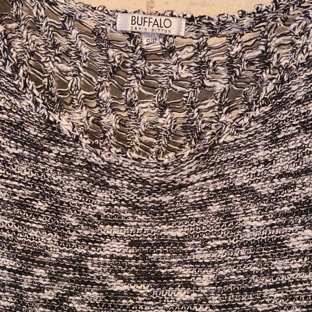 Buffalo sweater - Picture 2 of 4